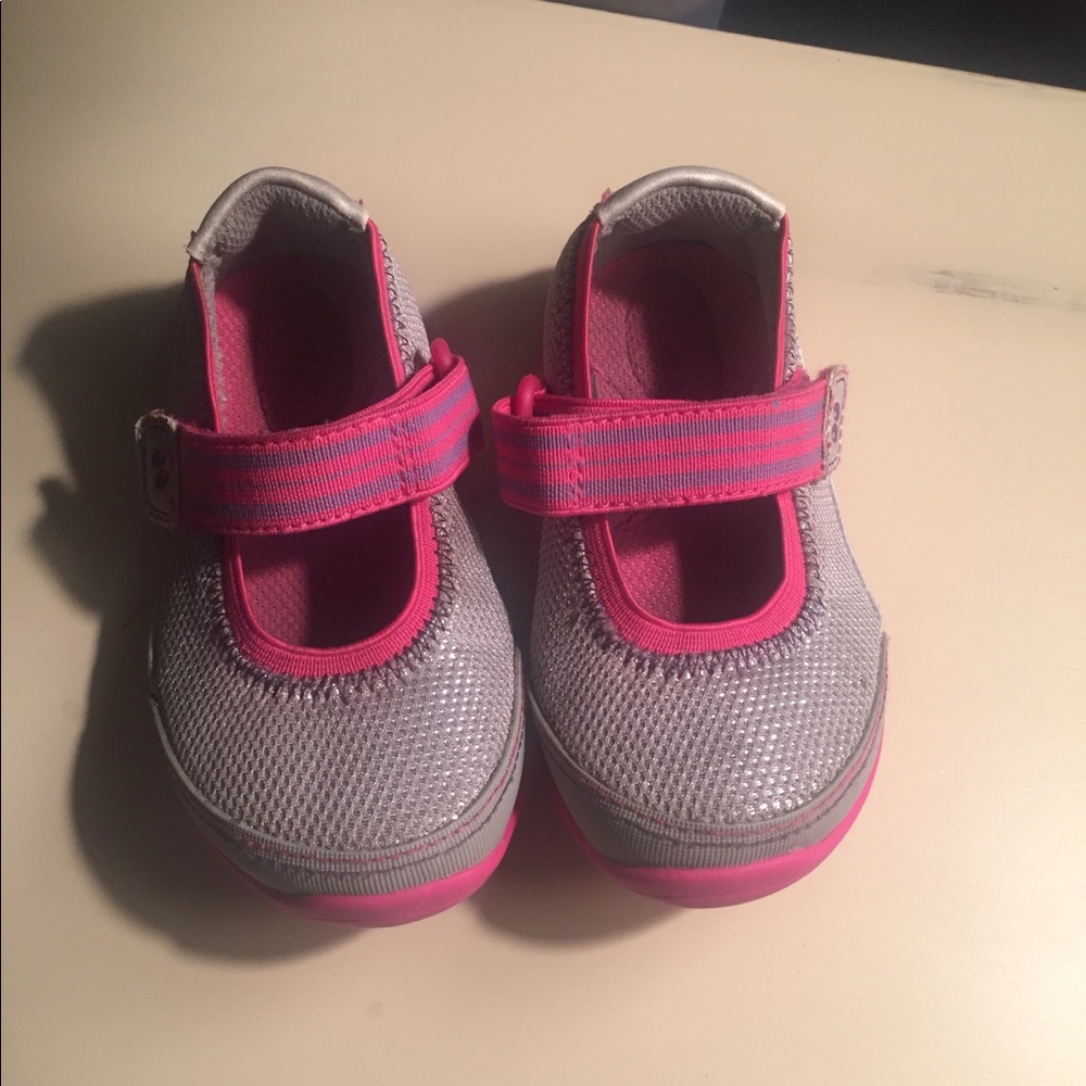 Stride Rite “Surprize” Toddler Girl Shoes Size 6